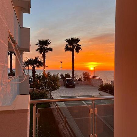 White Sidesea View Apartment Sarandë Exteriér fotografie