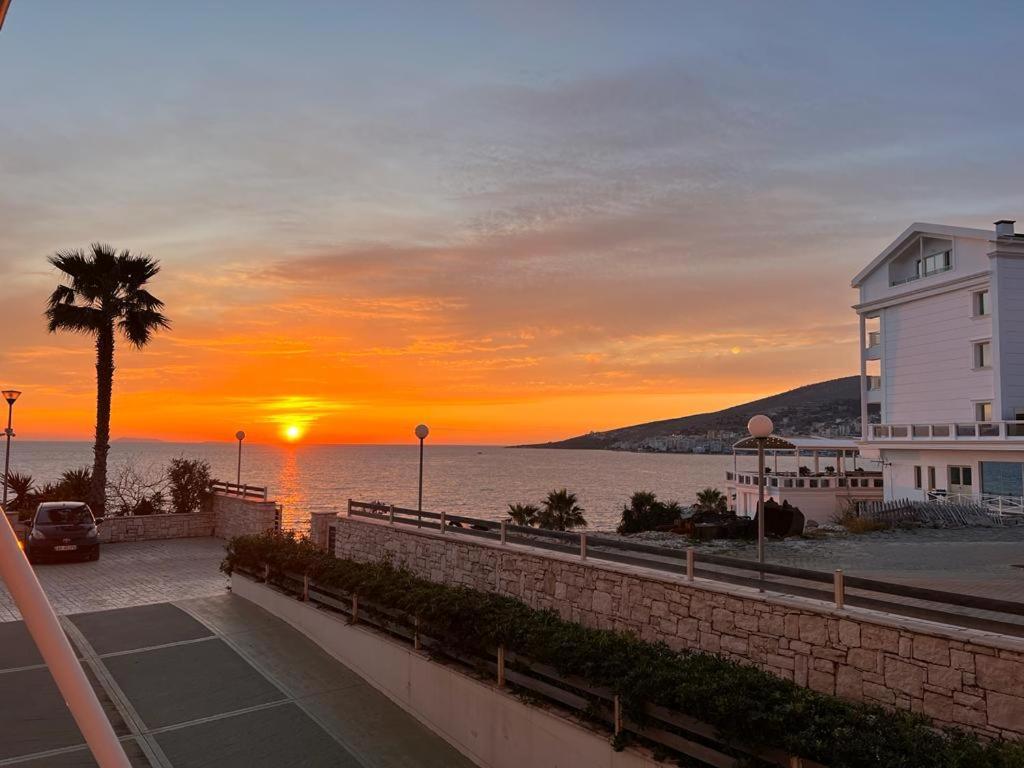 White Sidesea View Apartment Sarandë Exteriér fotografie